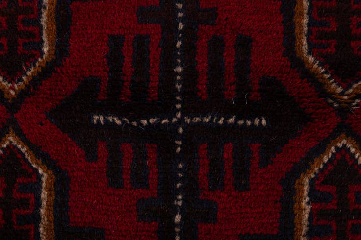 Detail image of 2' 9 x 4' 10 Hand Knotted Balouch Persian Wool Rug