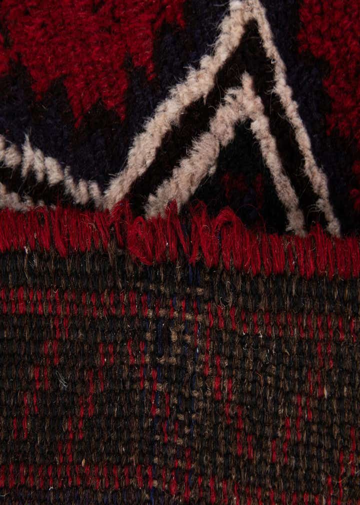 2' 9 x 4' 8 Hand Knotted Balouch Persian Wool Rug