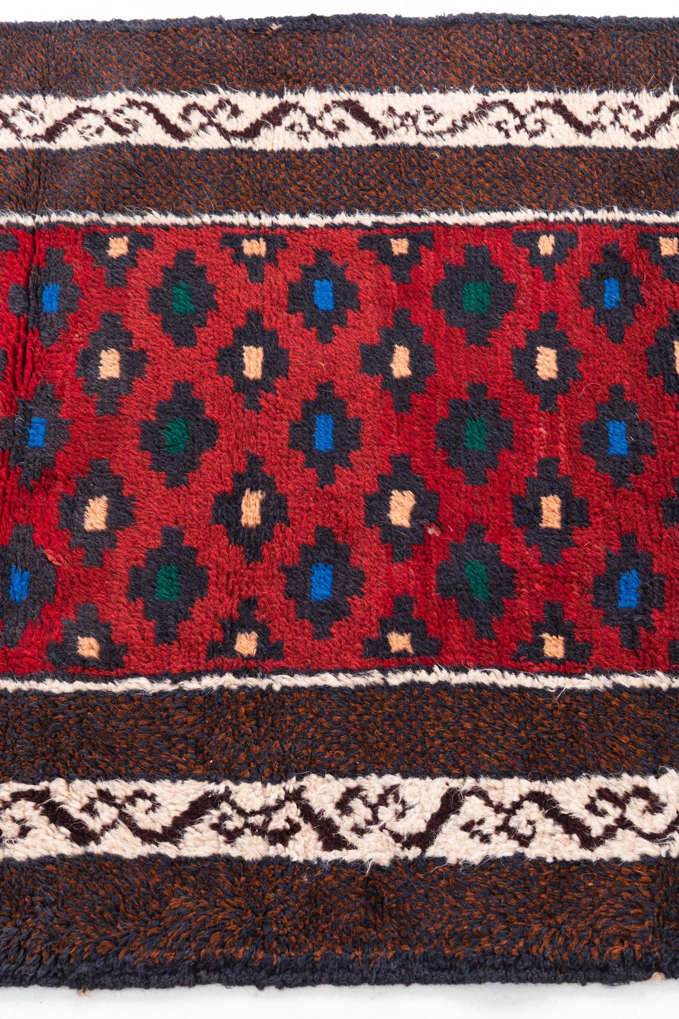 2' 9 x 4' 7 Hand Knotted Balouch Persian Wool Rug