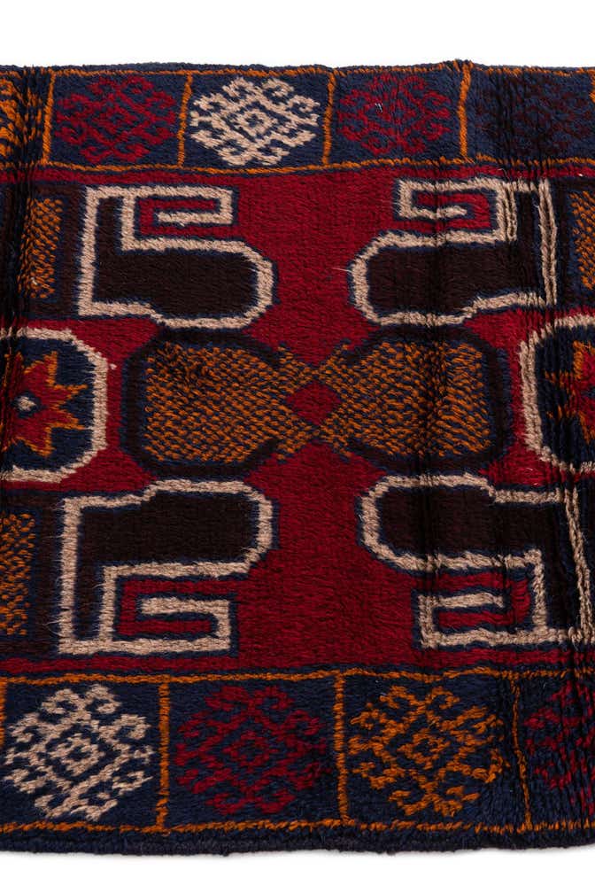 2' 9 x 4' 9 Hand Knotted Balouch Persian Wool Rug