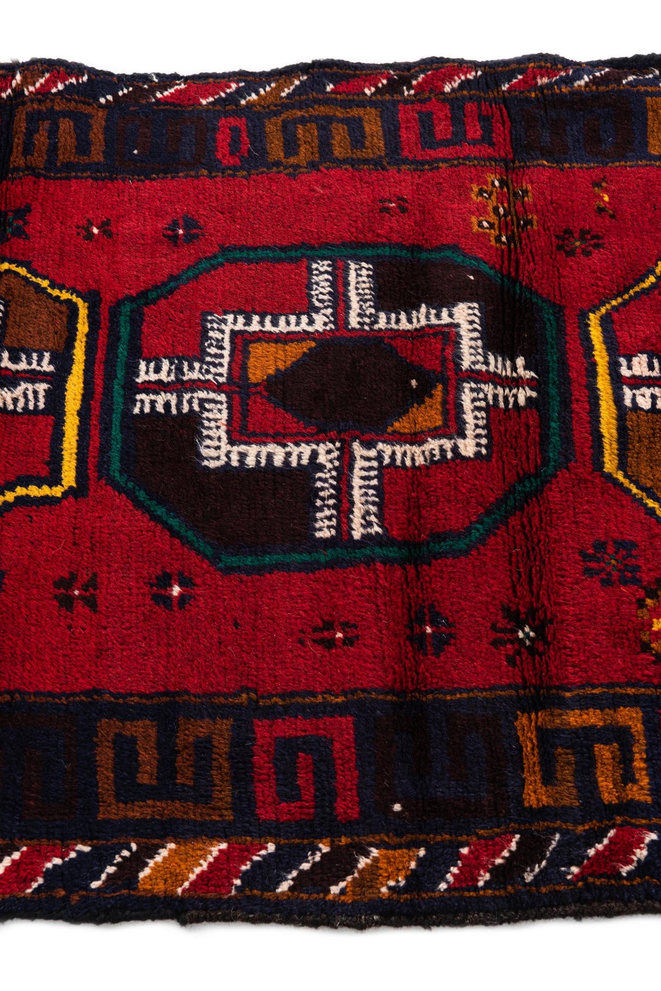 2' 9 x 4' 10 Hand Knotted Balouch Persian Wool Rug