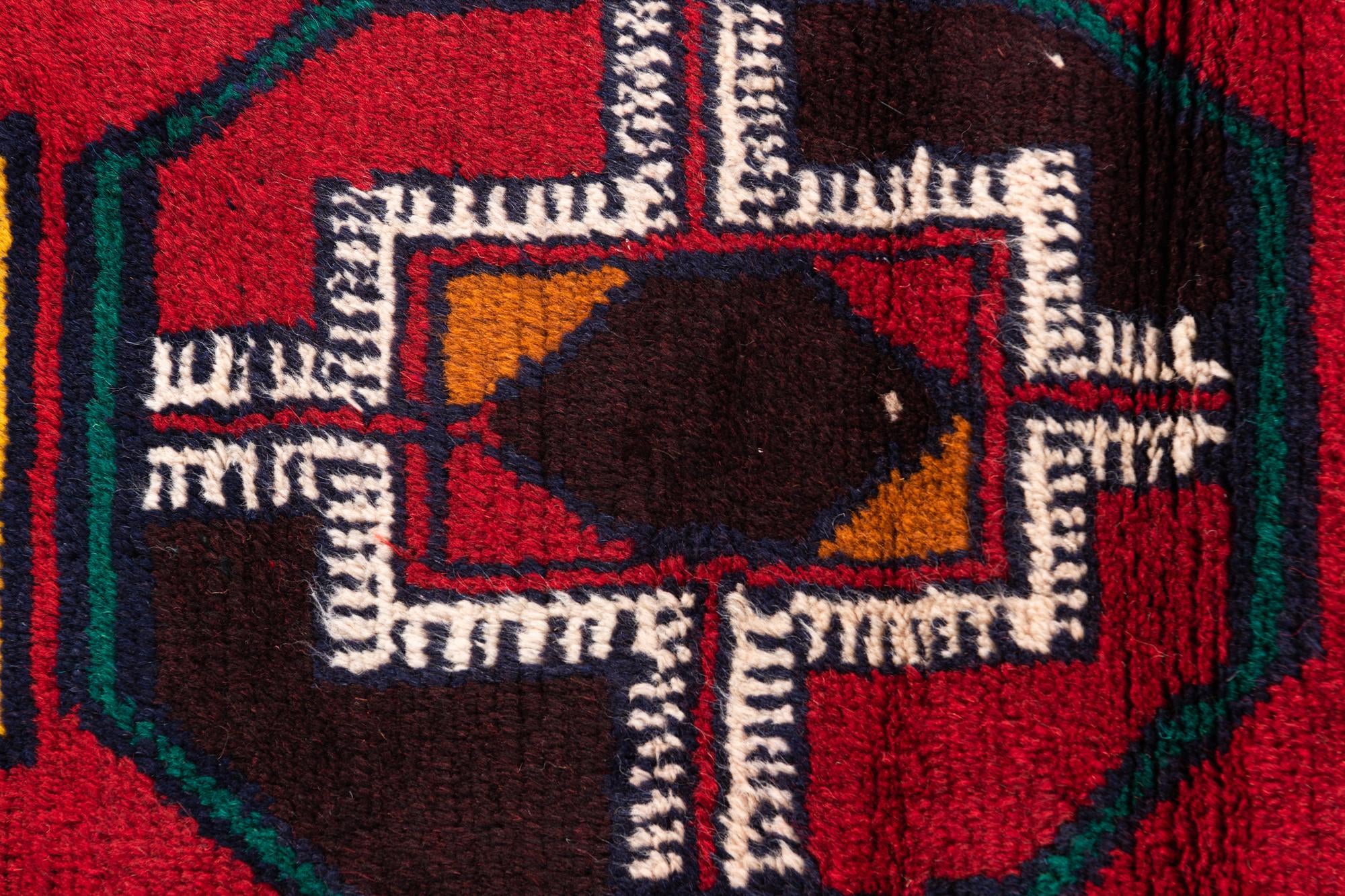 2' 9 x 4' 10 Hand Knotted Balouch Persian Wool Rug
