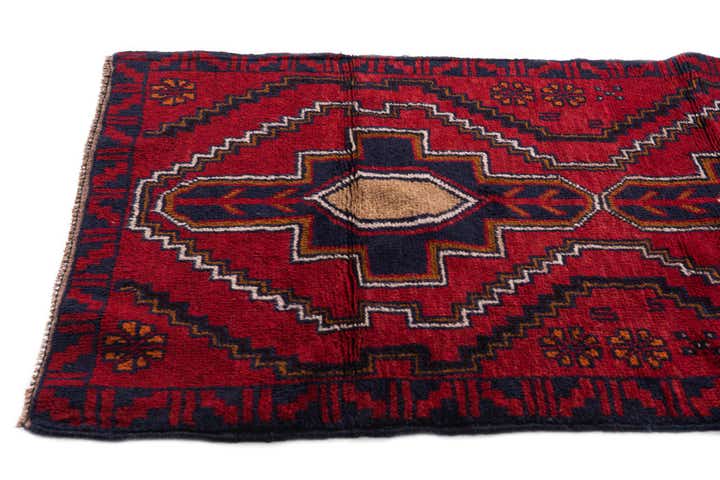 2' 9 x 4' 8 Hand Knotted Balouch Persian Wool Rug
