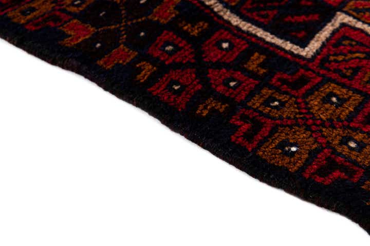 2' 9 x 4' 8 Hand Knotted Balouch Persian Wool Rug