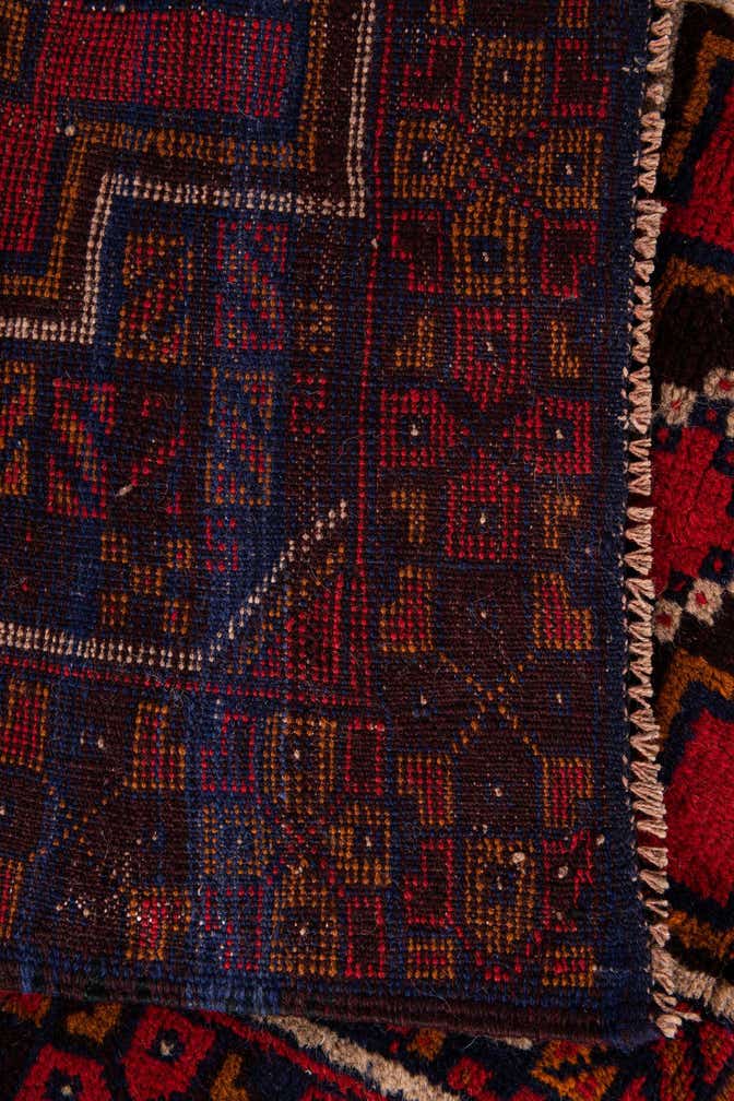 2' 9 x 4' 8 Hand Knotted Balouch Persian Wool Rug