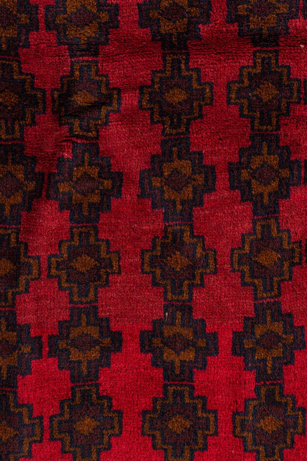 Detail image of 2' 10 x 4' 8 Hand Knotted Balouch Persian Wool Rug