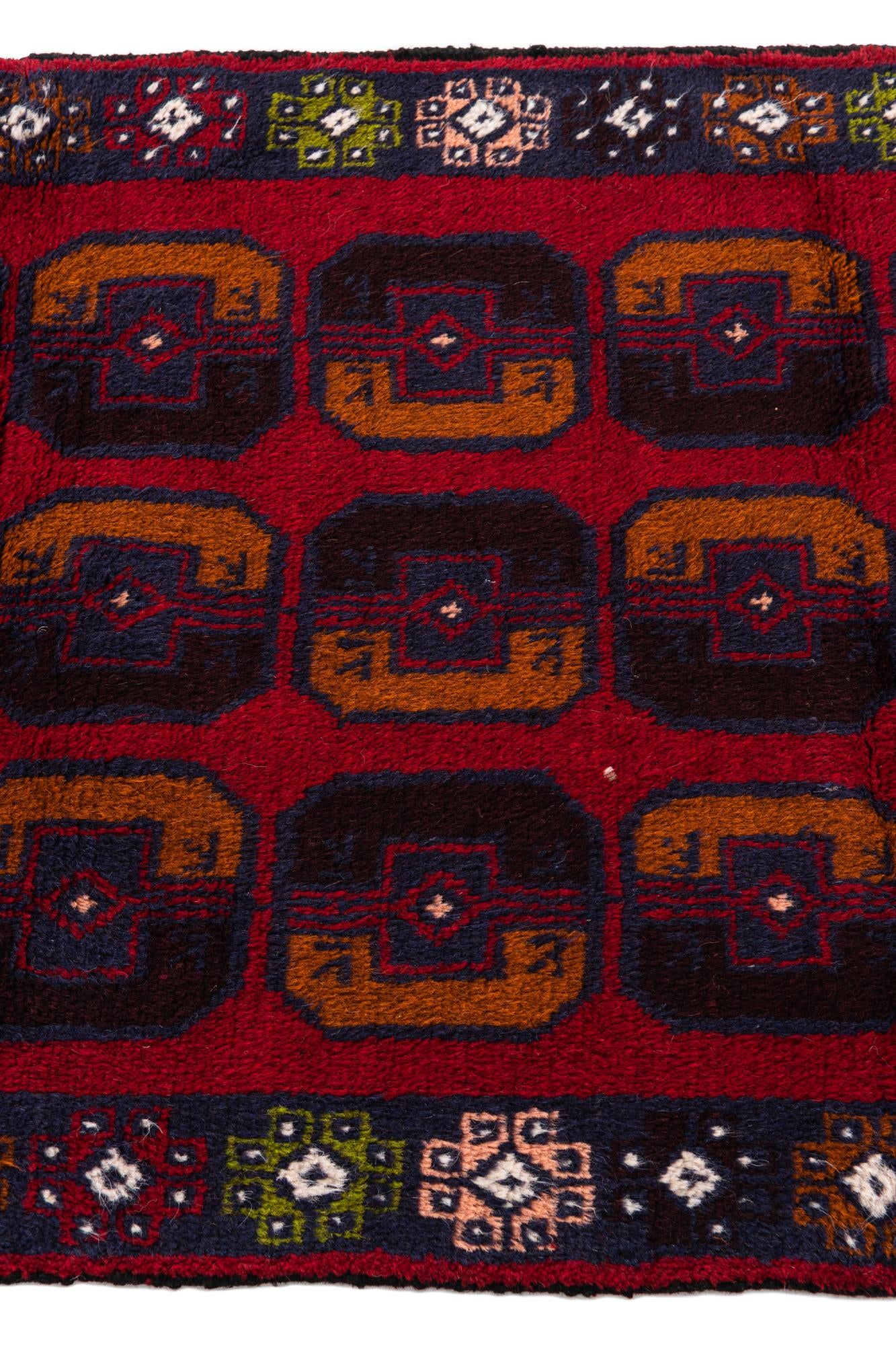 2' 9 x 4' 10 Hand Knotted Balouch Persian Wool Rug
