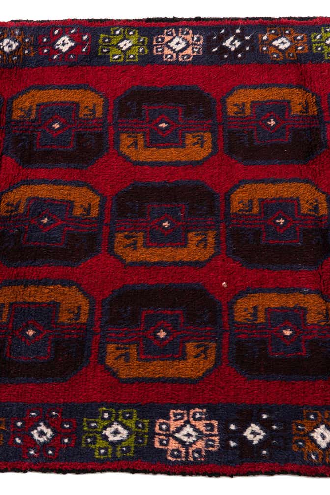 2' 9 x 4' 10 Hand Knotted Balouch Persian Wool Rug