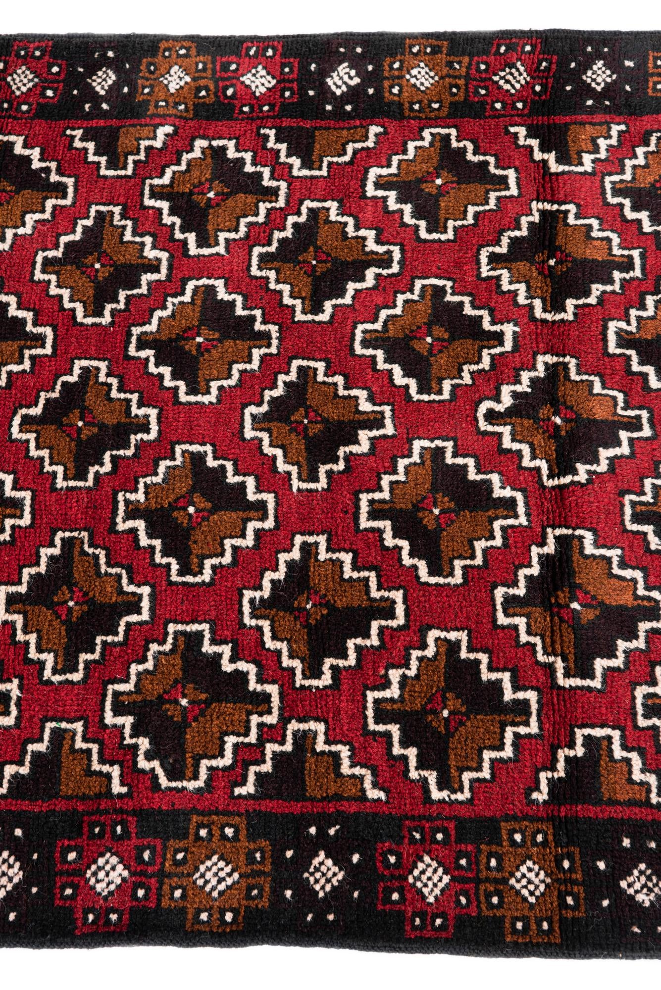 2' 9 x 4' 8 Hand Knotted Balouch Persian Wool Rug
