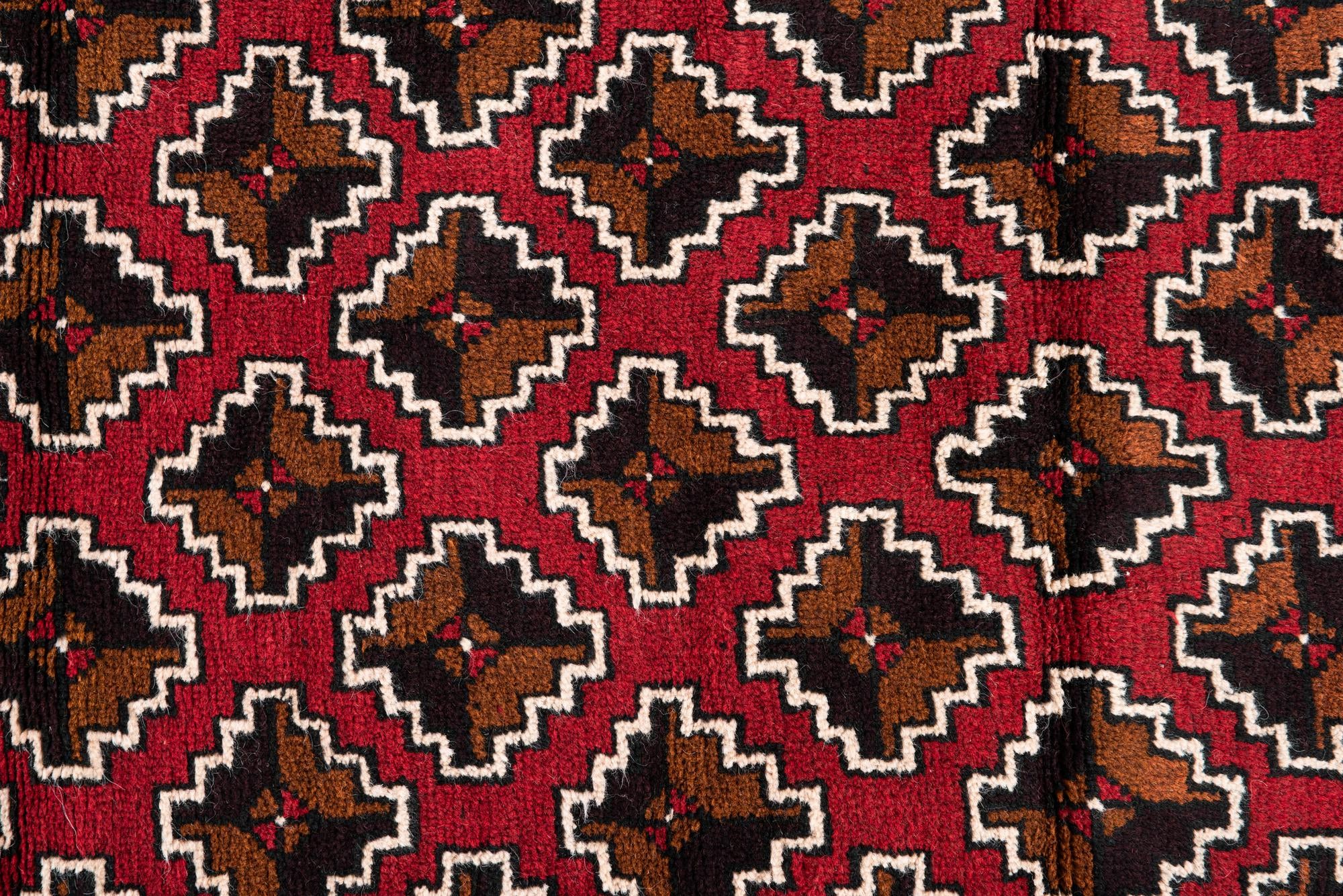 2' 9 x 4' 8 Hand Knotted Balouch Persian Wool Rug