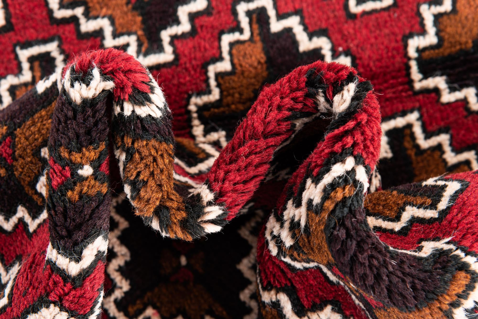 2' 9 x 4' 8 Hand Knotted Balouch Persian Wool Rug