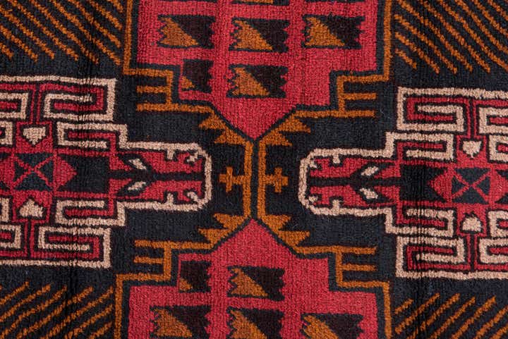 2' 10 x 4' 8 Hand Knotted Balouch Persian Wool Rug