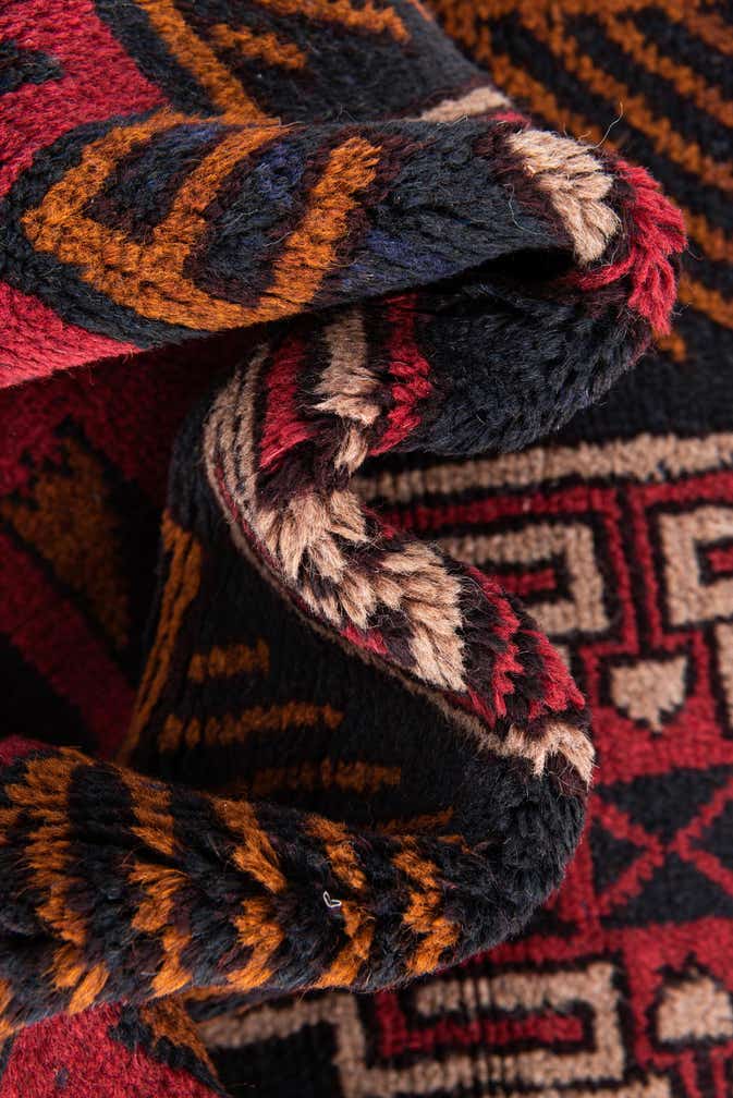 2' 10 x 4' 8 Hand Knotted Balouch Persian Wool Rug