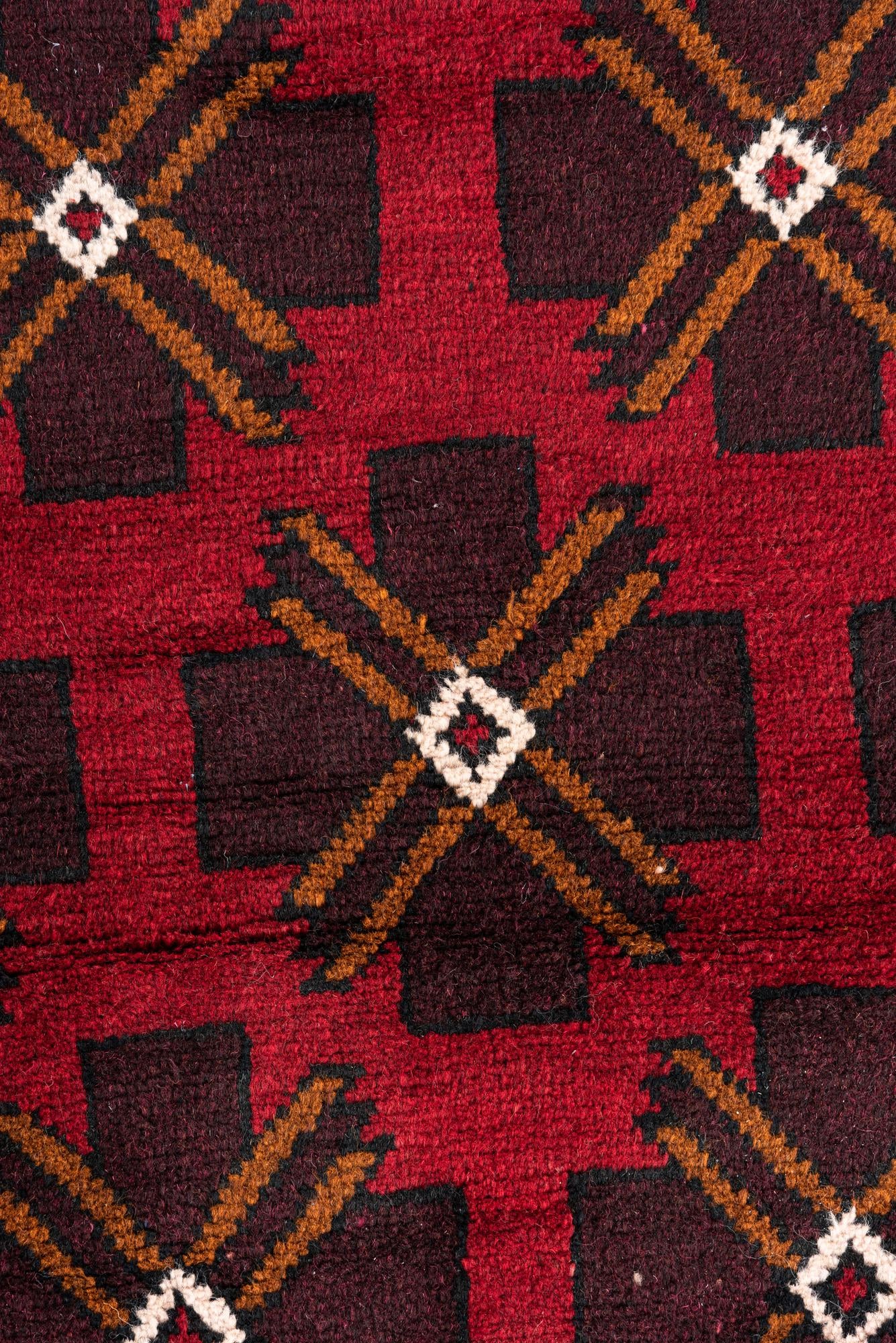 2' 9 x 4' 8 Hand Knotted Balouch Persian Wool Rug