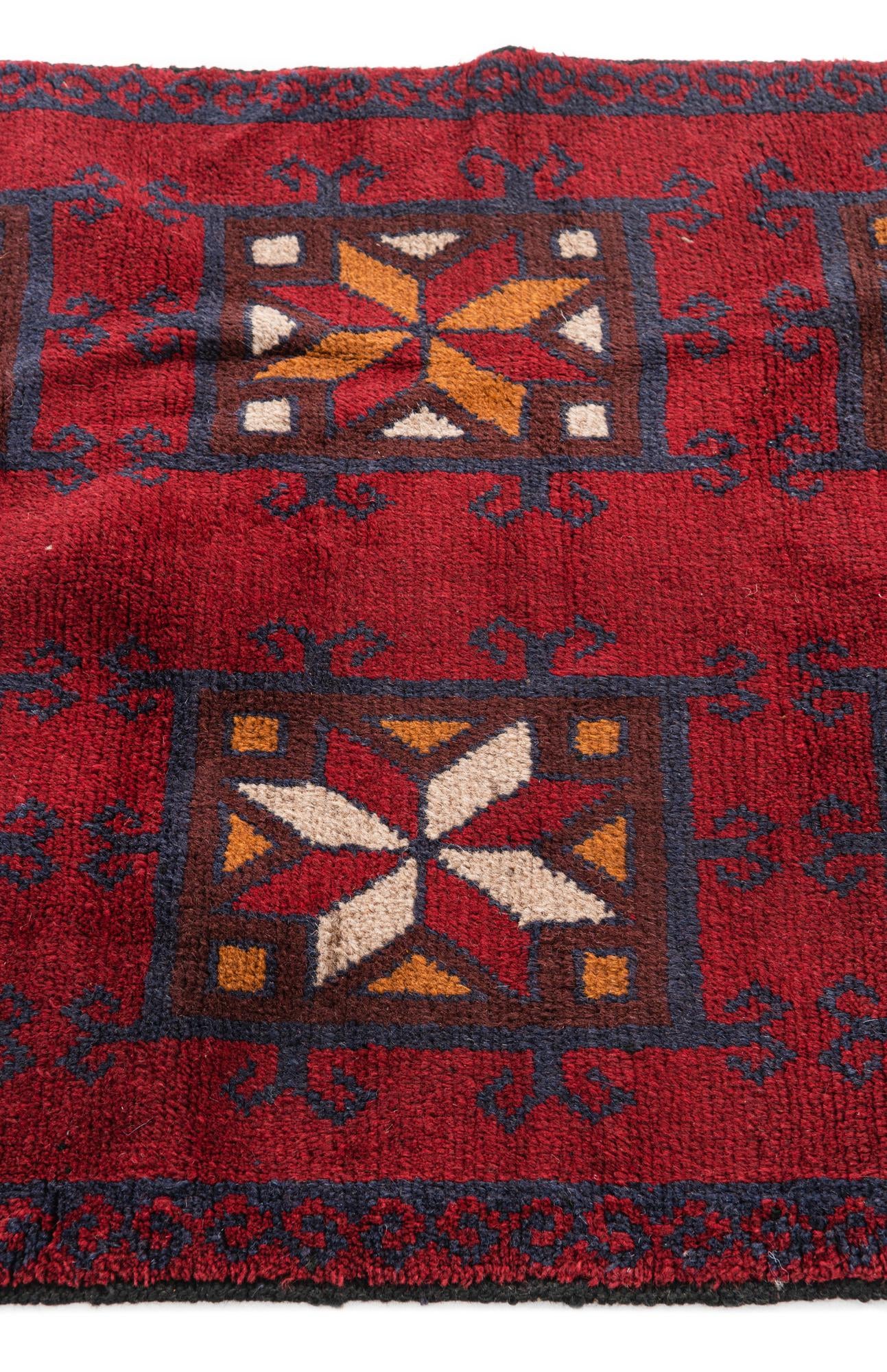 2' 10 x 4' 6 Hand Knotted Balouch Persian Wool Rug