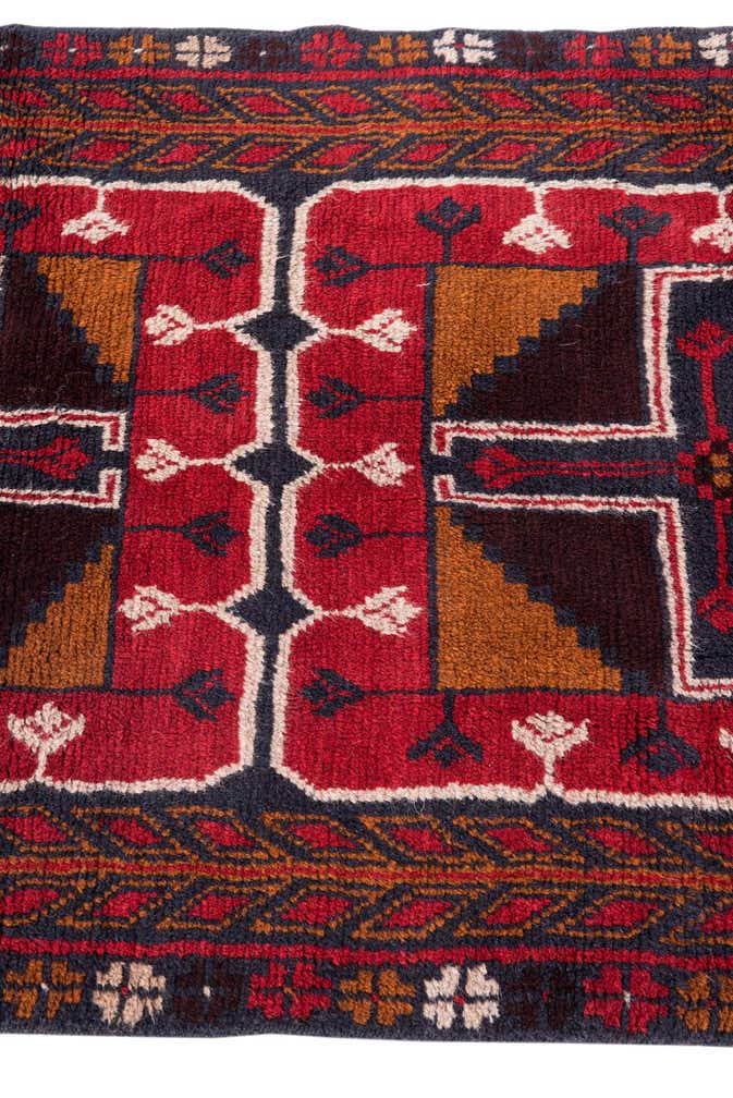 2' 9 x 4' 8 Hand Knotted Balouch Persian Wool Rug