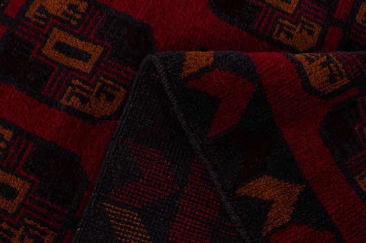 2' 9 x 4' 8 Hand Knotted Balouch Persian Wool Rug