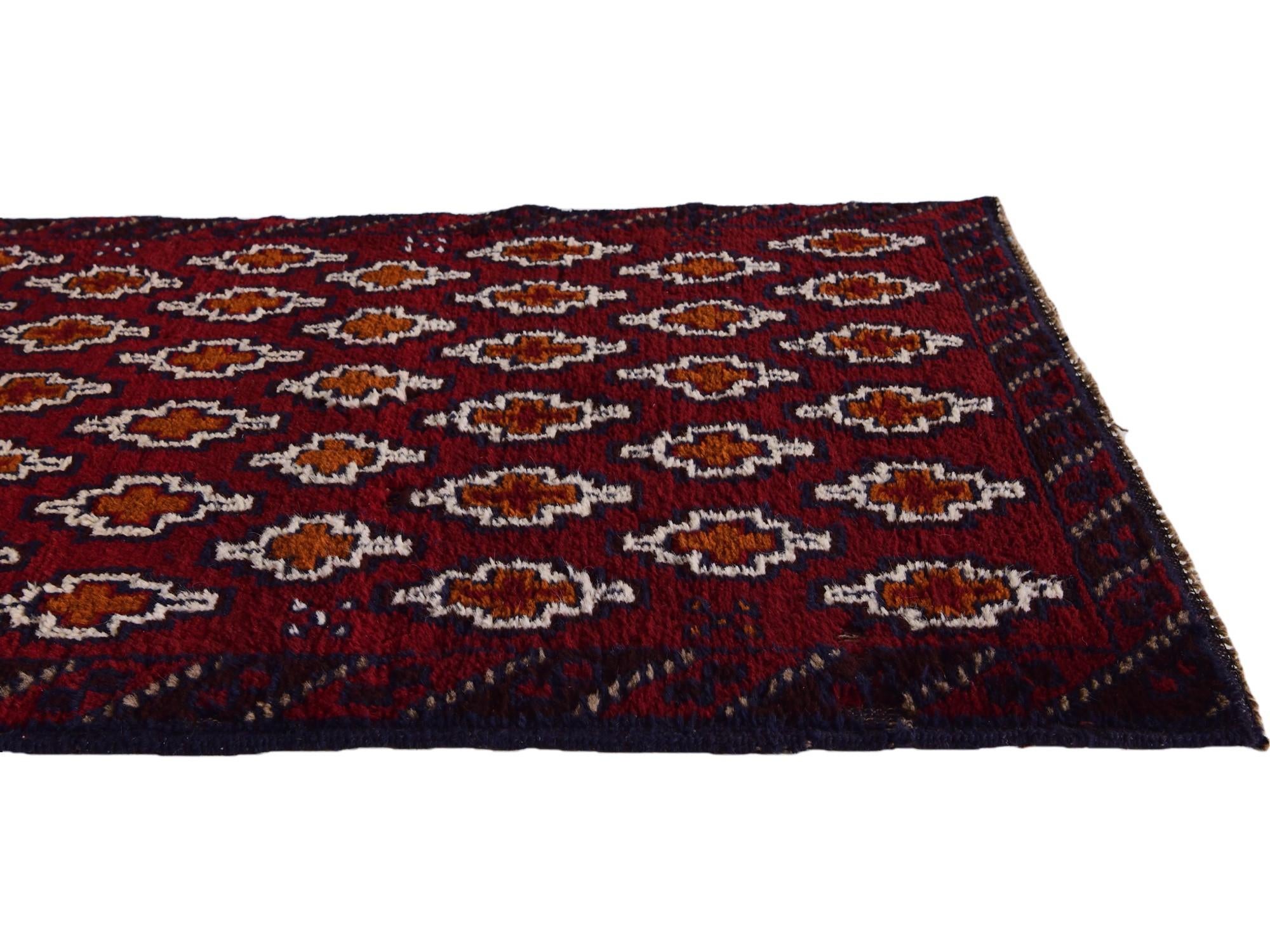 2' 9 x 4' 8 Hand Knotted Balouch Persian Wool Rug