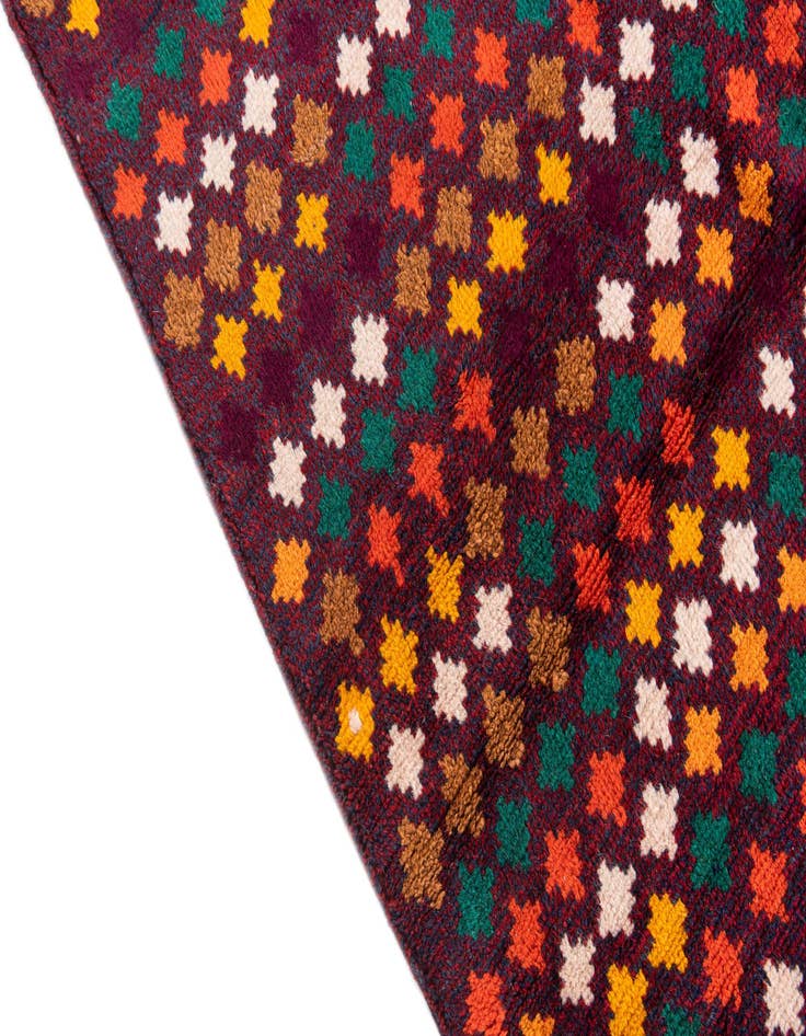 Detail image of 4' x 5' 9 Hand Knotted Balouch Wool Rug