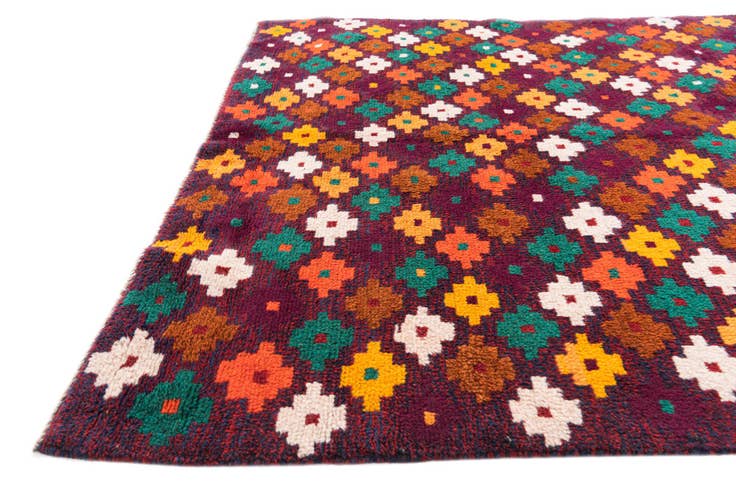 Detail image of 3' 10 x 6' 3 Hand Knotted Balouch Wool Rug