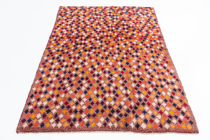 Detail image of 4' 10 x 6' Hand Knotted Balouch Wool Rug