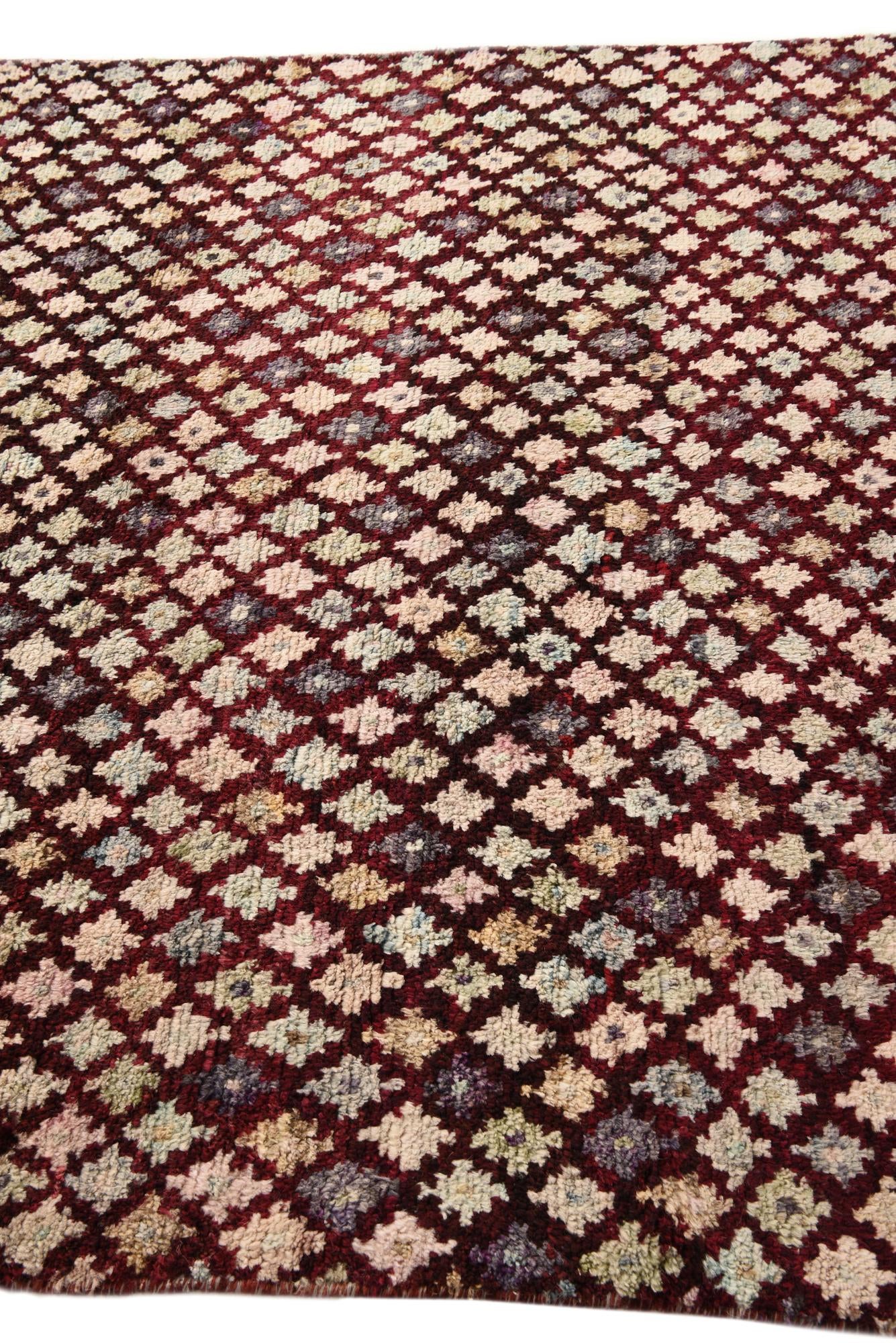 5' 7 x 8' Hand Knotted Balouch Wool Rug