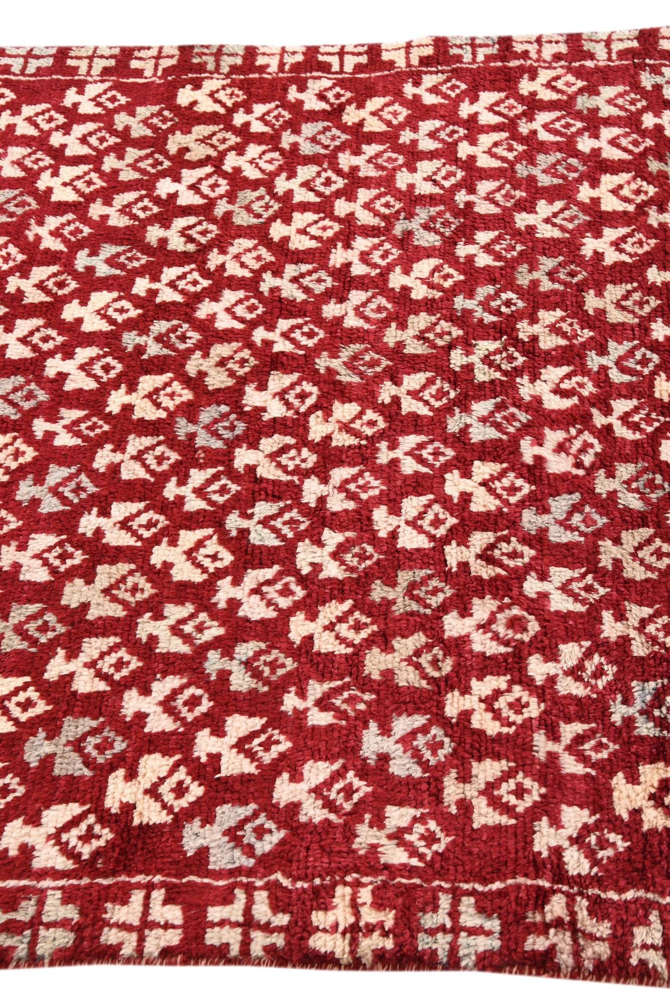 4' 1 x 6' 1 Hand Knotted Balouch Wool Rug