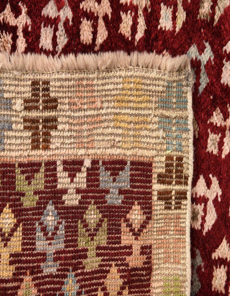 Detail image of 4' 2 x 6' 2  Hand Knotted Balouch Wool Rug