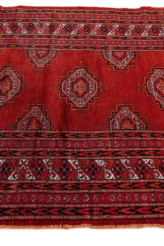 2' 9 x 5' 4 Hand Knotted Bokhara Oriental Wool Rug