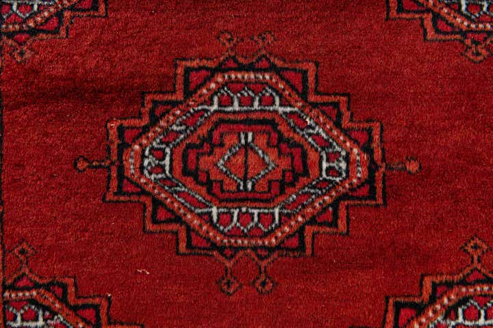 2' 9 x 5' 4 Hand Knotted Bokhara Oriental Wool Rug