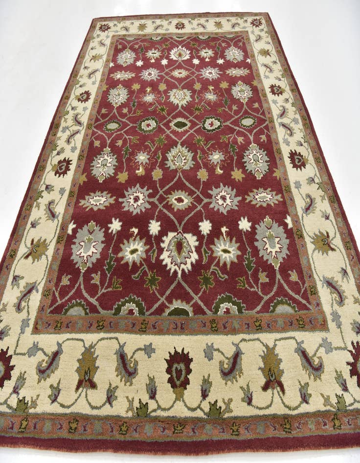 Detail image of 8' x 9' 10 Classic Agra Rug