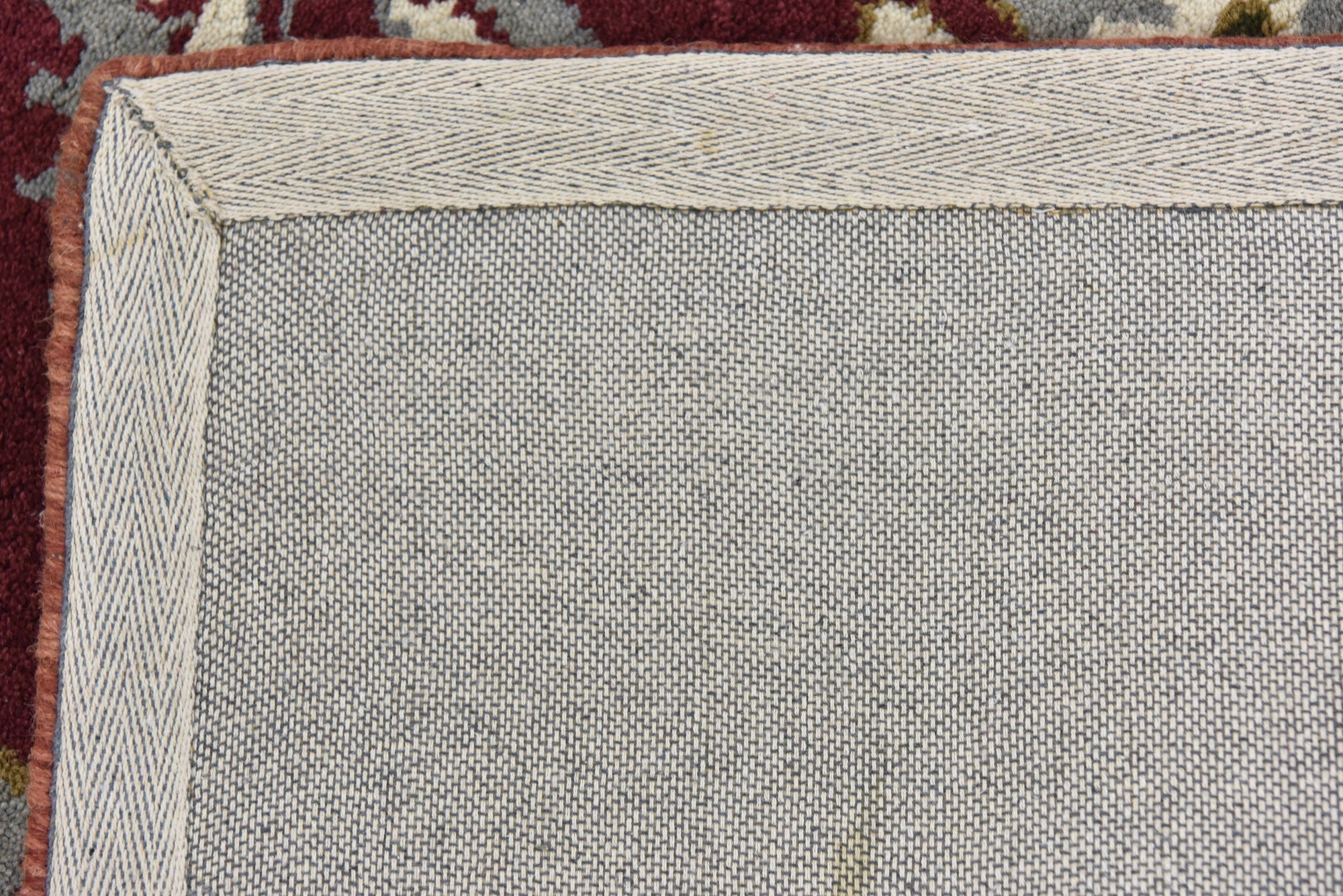 8' x 9' 10 Classic Agra Rug