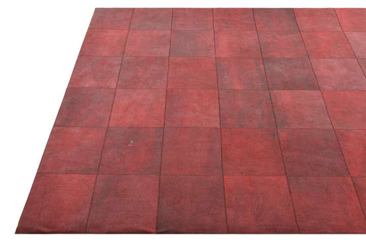 5' 1 x 8' Cowhide Rug