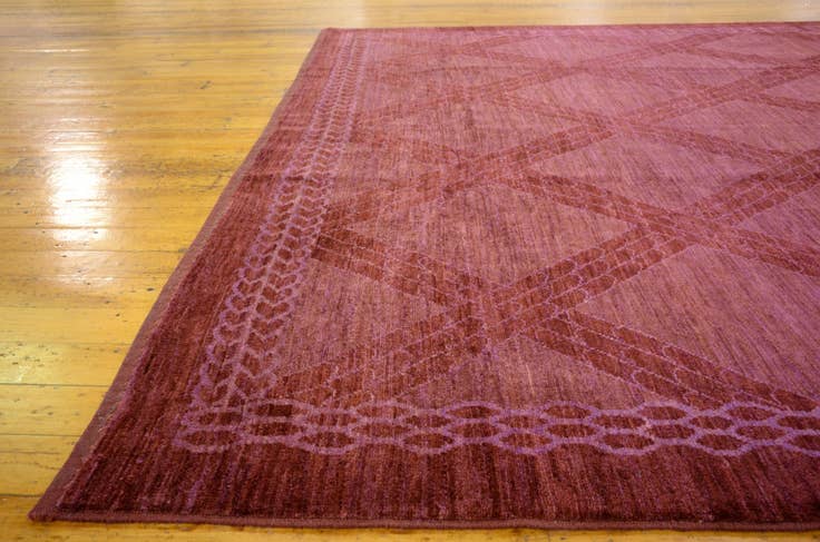 Detail image of 7' 8 x 9' 6 Hand Knotted Darya Oriental Rug