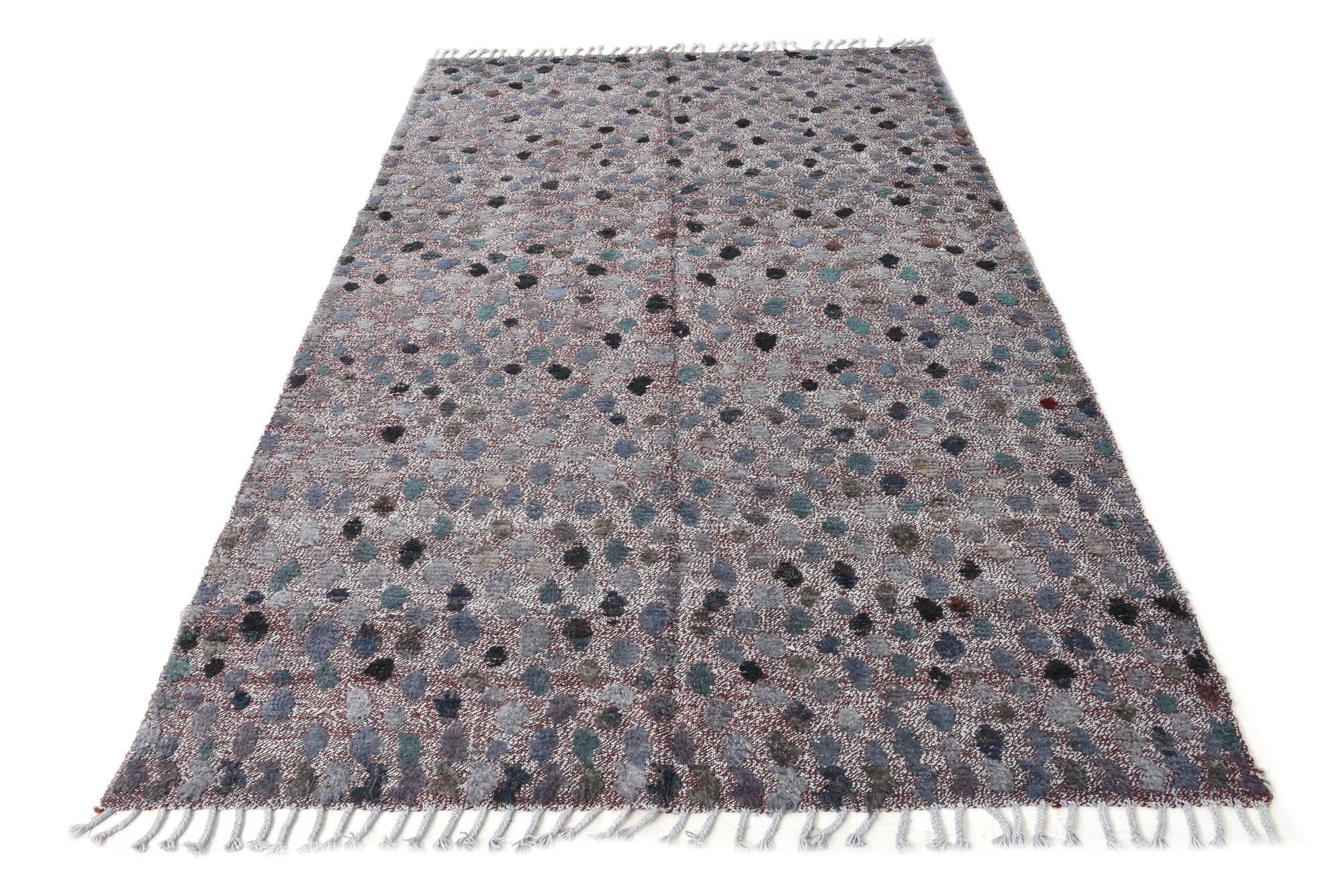 5' 3 x 8' 3 Hand Knotted Darya Wool Rug
