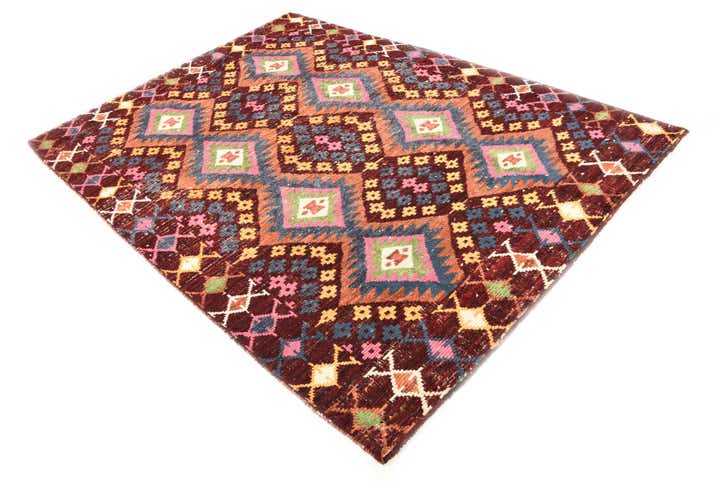 5' 8 x 7' 10 Hand Knotted Darya Wool Rug