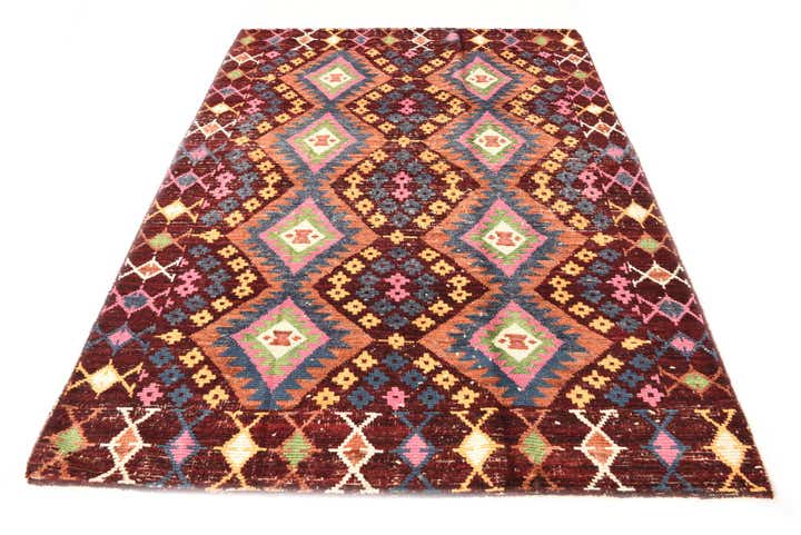 5' 8 x 7' 10 Hand Knotted Darya Wool Rug