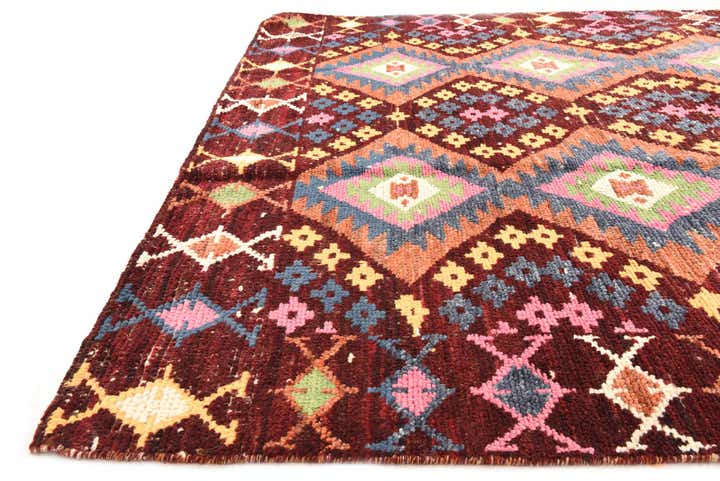 5' 8 x 7' 10 Hand Knotted Darya Wool Rug