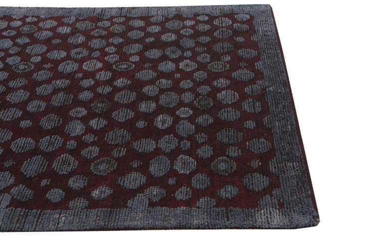 Detail image of 4' 10 x 6' 1 Hand Knotted Darya Wool Rug