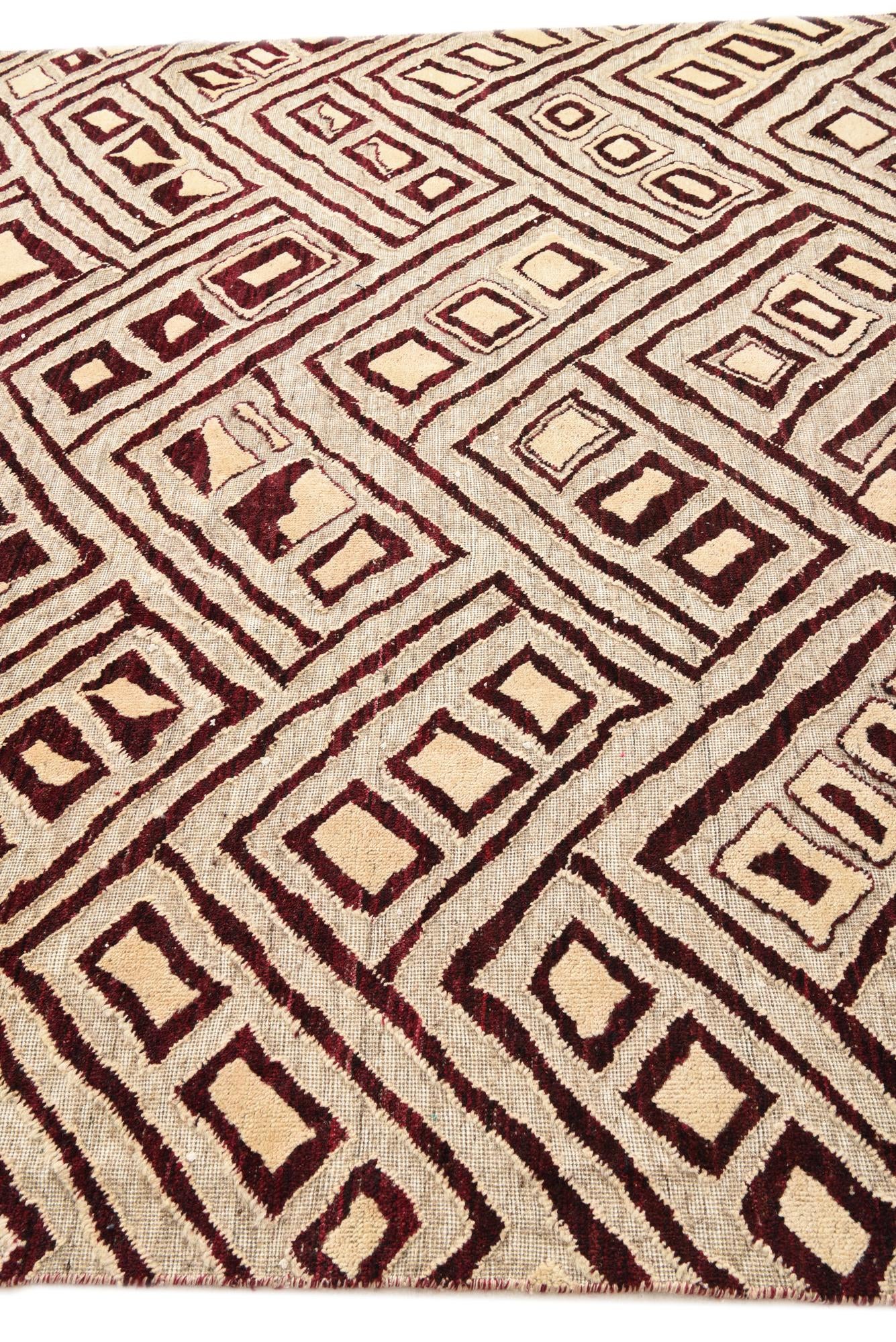 7' 10 x 10' Hand Knotted Darya Wool Rug