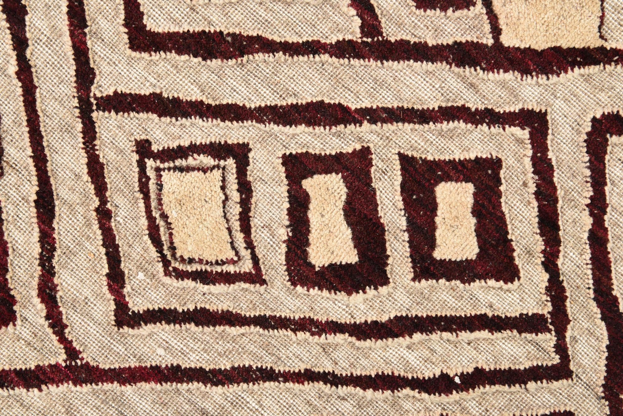 7' 10 x 10' Hand Knotted Darya Wool Rug