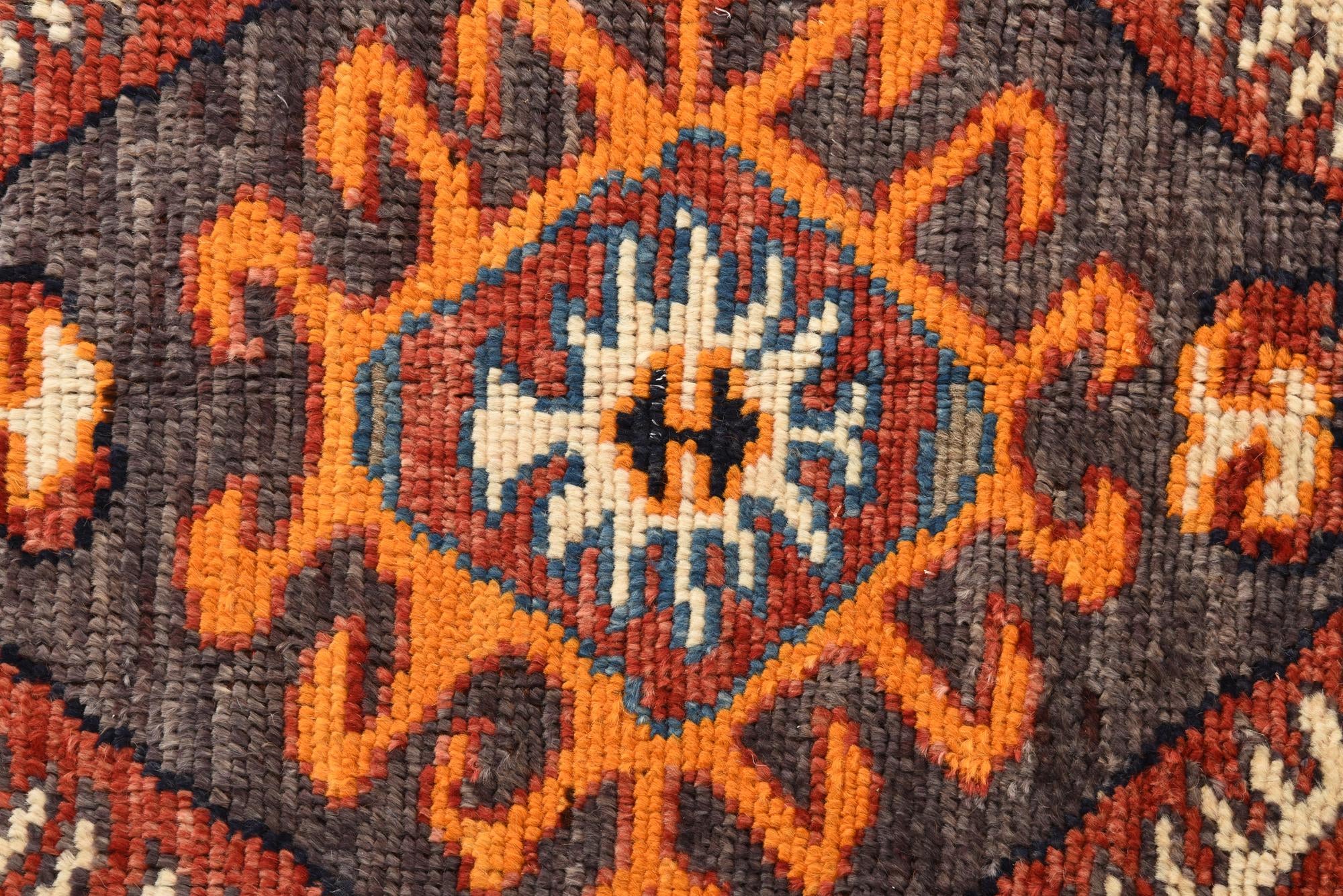 4' x 6' 5 Hand Knotted Darya Wool Rug