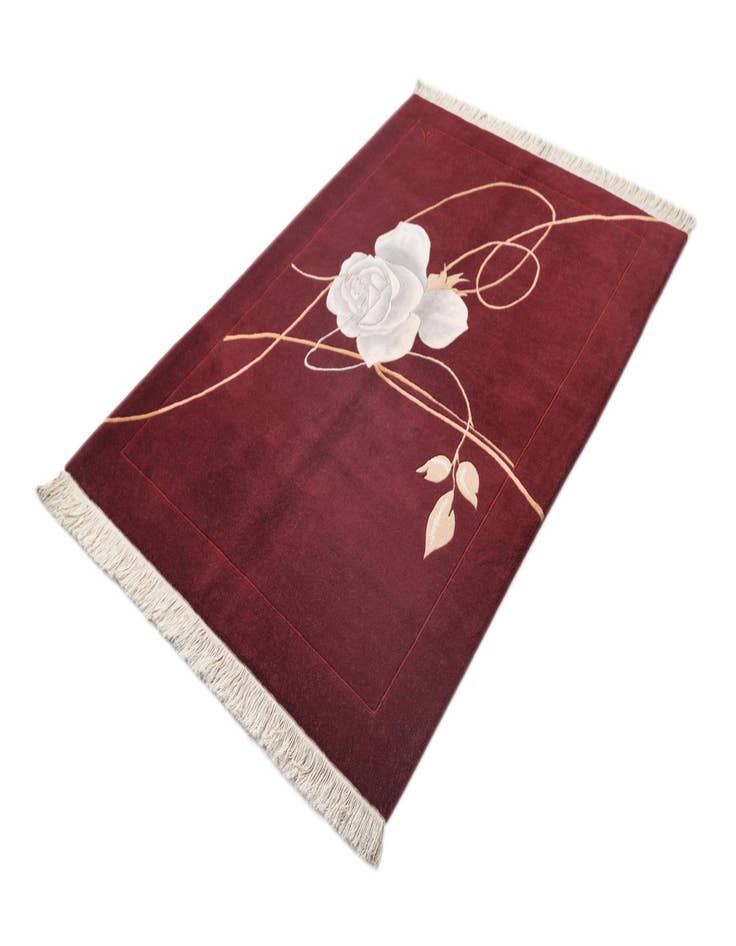 Detail image of 4' x 5' 11  Hand Knotted Darya Wool Rug