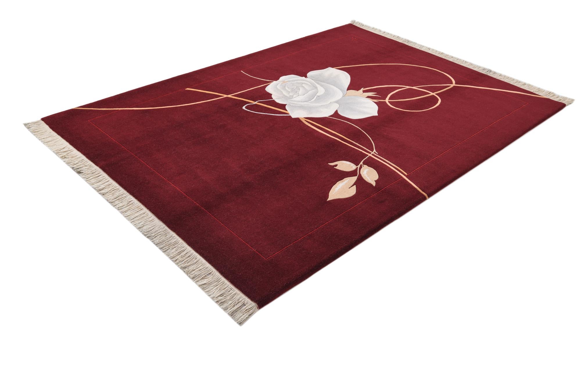 5' 8 x 8' Hand Knotted Darya Rug