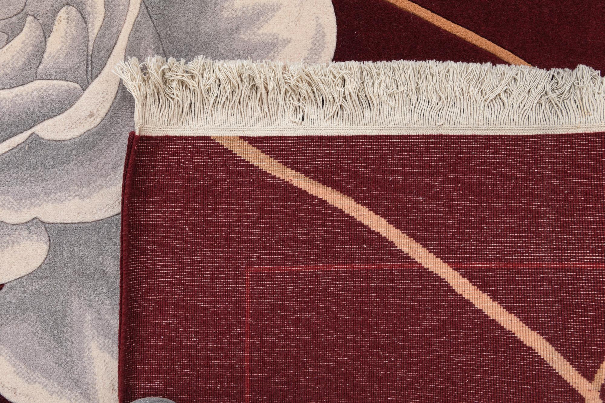 5' 8 x 8' Hand Knotted Darya Rug