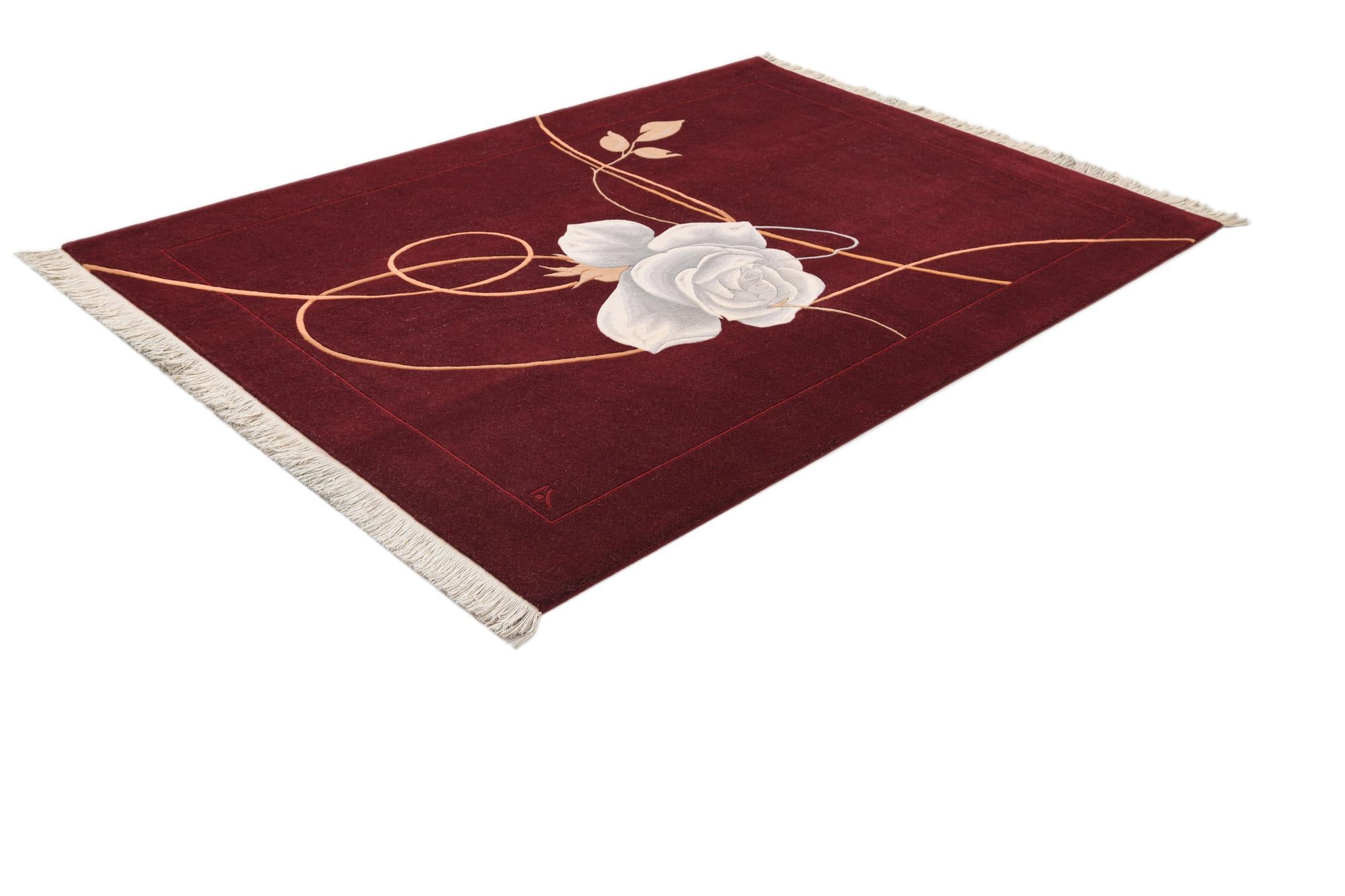 5' 8 x 8' Hand Knotted Darya Wool Rug