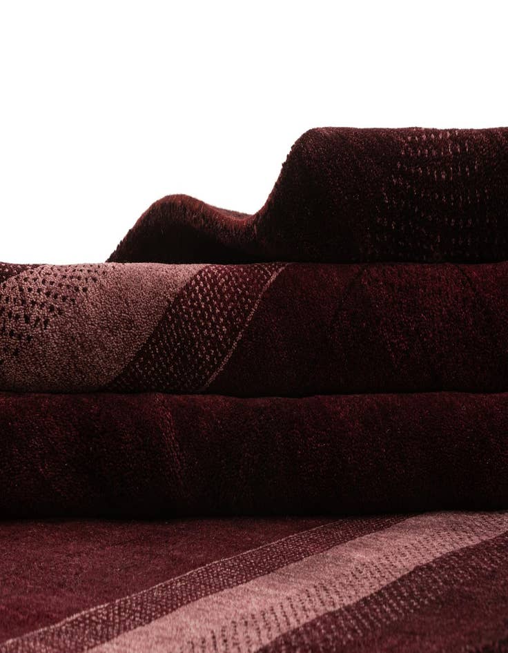 Detail image of 5' 7 x 7' 10  Hand Knotted Gabbeh Wool Rug