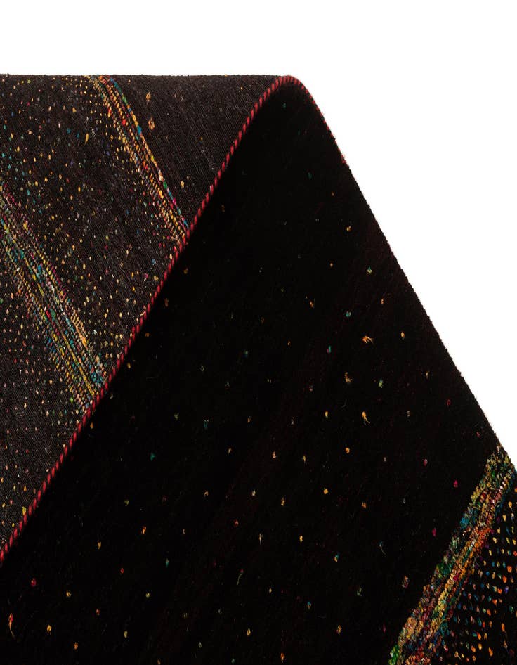 Detail image of 5' 1 x 6' 10  Hand Knotted Gabbeh Oriental Wool Rug