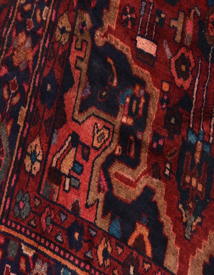 Detail image of 4' 8 x 9' Hand Knotted Hamedan Persian Wool Rug