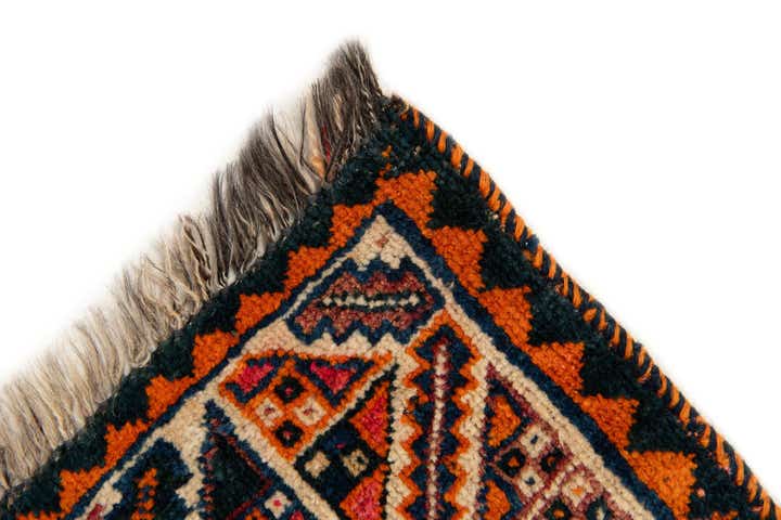 4' 2 x 5' 9 Hand Knotted Heriz Wool Rug